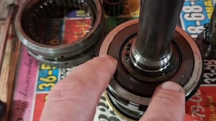 Ремонт КПП Шевроле Нива. Подшипник первичного вала смотреть онлайн