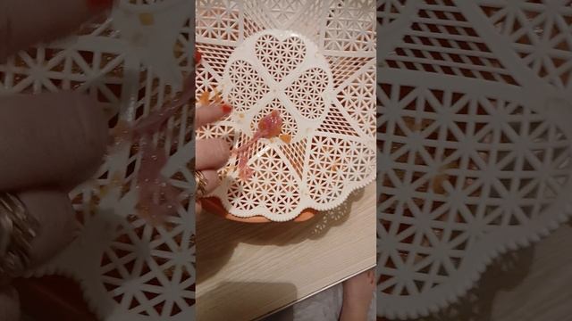 Как я обрабатываю и солю  икру щуки. смотреть онлайн