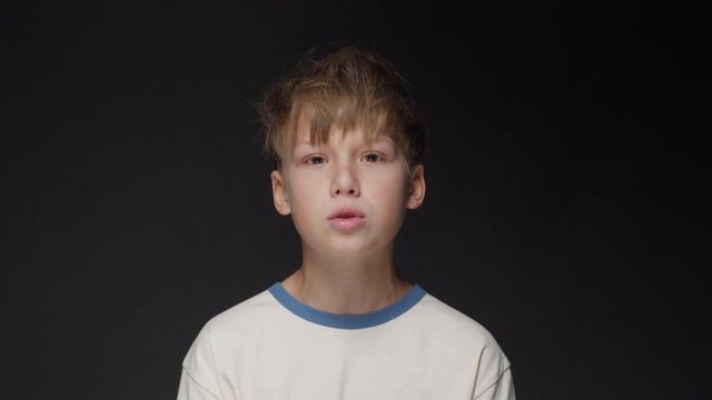 Майкл Шнырёв, 11 лет- актерская визитка (базовая) смотреть онлайн