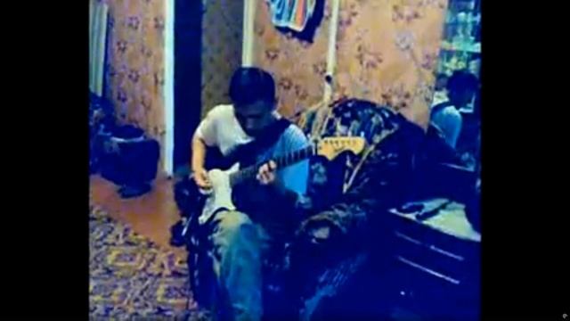 Моя первая гитара (лето 2010 года) смотреть онлайн