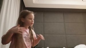 влог/ едем с Настей в Омск с Новосибирска на машине Убераюсь!! !