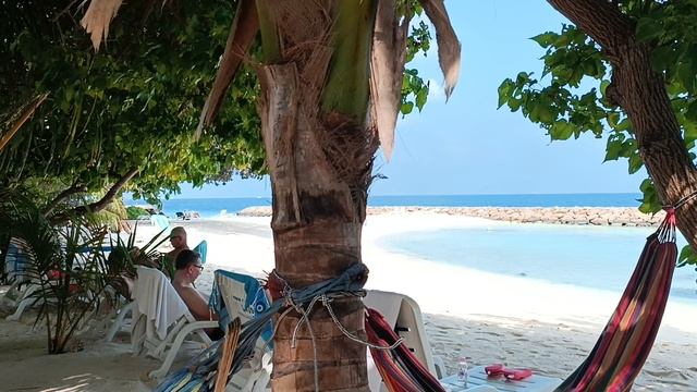 Пляж острова Дараванду, Мальдивы, январь 2026 (Bikini Beach in Dharavandhoo, Maldives, January 2026)