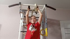 Влог твикса 1. 40 подтягиваний.mp4