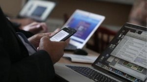 Выдают себя за курьеров: мошенники изобрели очередную схему обмана россиян