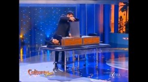 Julia Moriera Thin Model Sawing in half