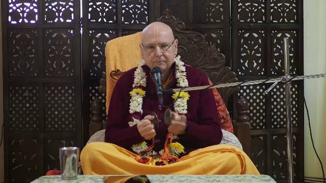 11.01.2026 || Шримад Бхагаватам 11.5.19 || Е.М. Навина Нирада Прабху смотреть онлайн