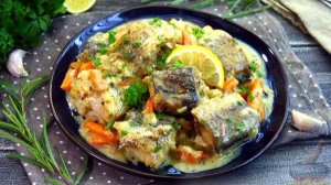 ХЕК В СЛИВОЧНО-ЧЕСНОЧНОМ СОУСЕ