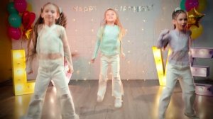 Группа "Без игрушек" - Клип Мама, я стала взрослее