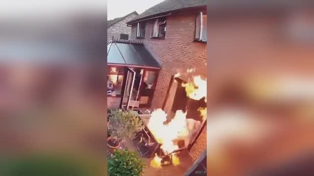 Дед пиротехник. смотреть онлайн