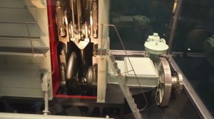 Запуск гигантских двигателей кораблей