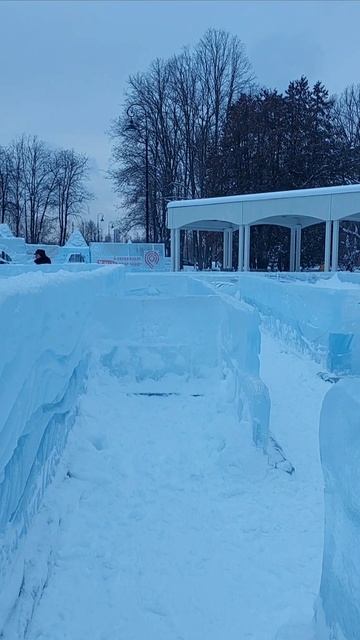 Тем временем 10.01.2026...Ледяной лабиринт смотреть онлайн