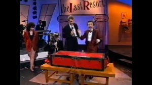 Sawing a Lady in Half [get.gt]