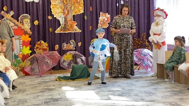 Октябрь 2025 смотреть онлайн