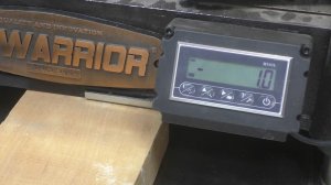 Устанавливаю цифровой индикатор на свой рейсмус WARRIOR 204