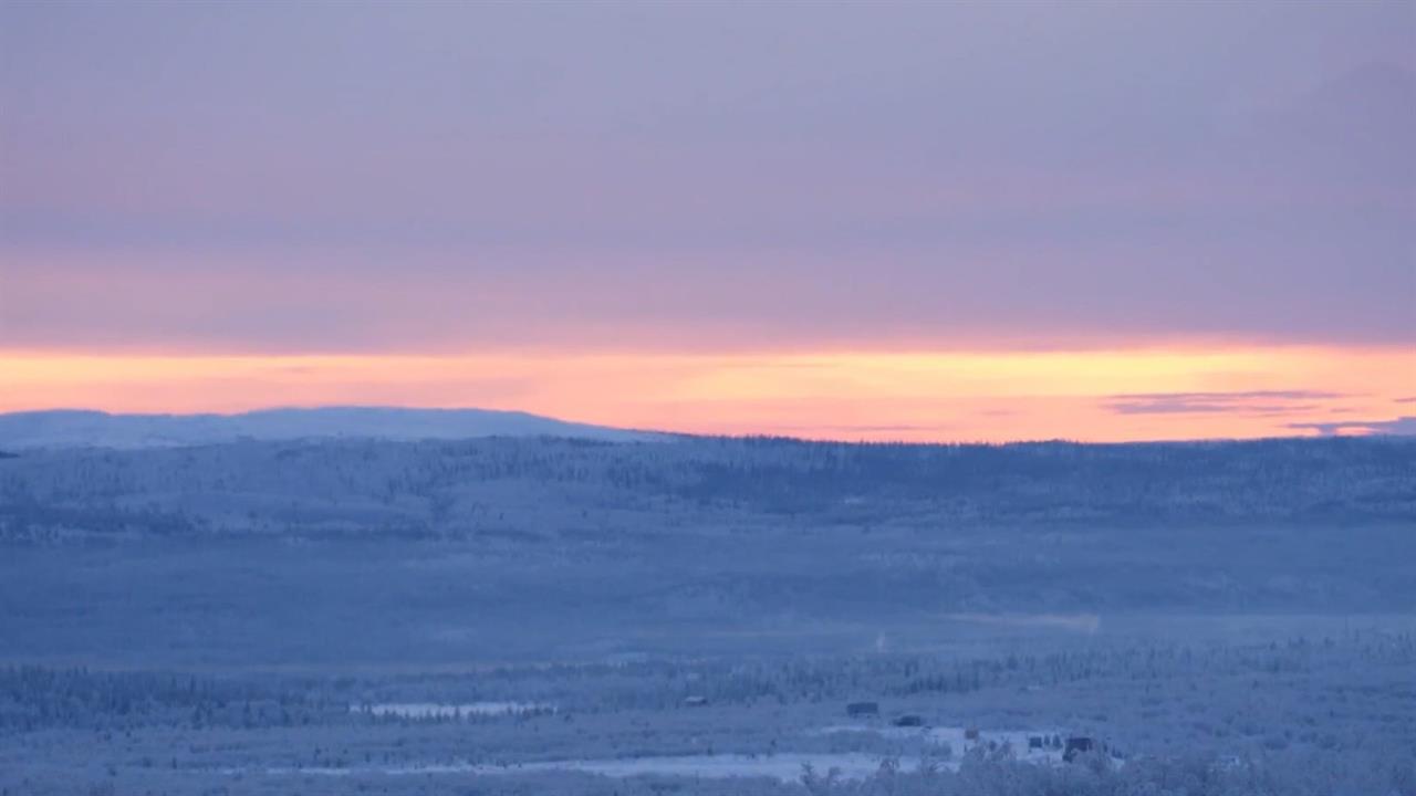 В Мурманске встретили первый рассвет после 40-дневной полярной ночи: видео. смотреть онлайн