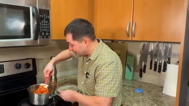 Солянка сборная мясная. Простой Быстрый рецепт вкусной солянки. Классический рецепт наваристого супа