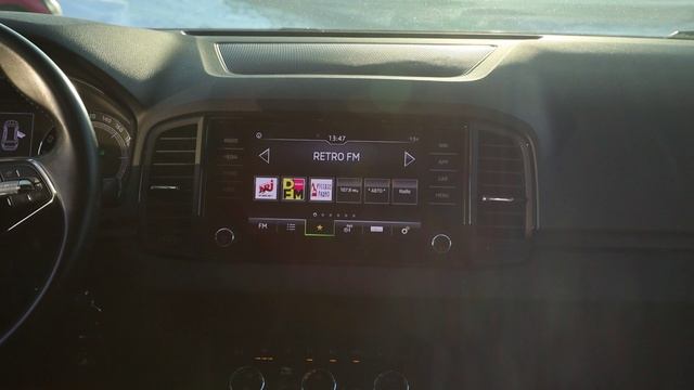 Skoda Karoq смотреть онлайн