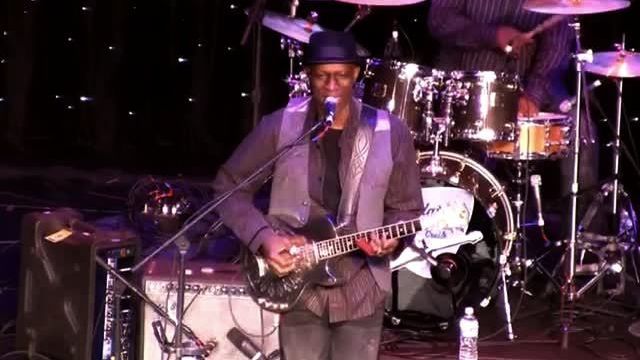 Keb' Mo' LRBC 2010 The Itch!