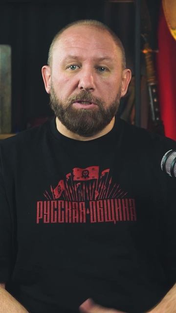 ПОЧЕМУ ЕЩЕ НЕ ЗАКРЫЛИ? #shorts #short смотреть онлайн