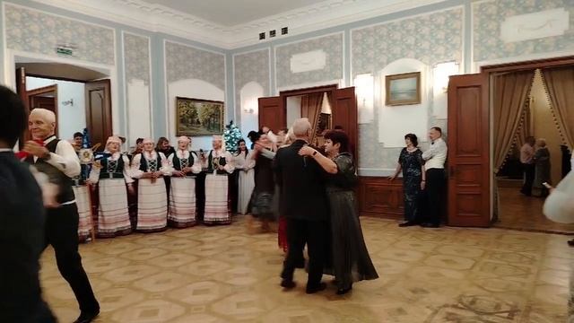 Вальс на Колядки смотреть онлайн