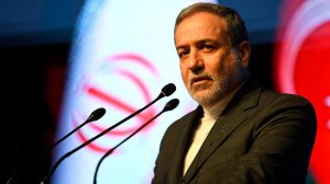 Глава МИД Ирана Аракчи назвал США и Израиль дестабилизаторами ситуации в стране