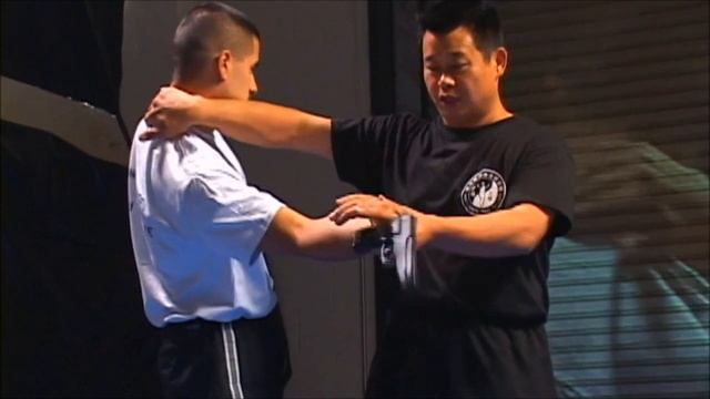 Самооборона против вооружённого противника No.4