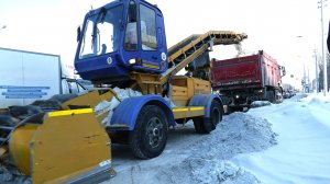 6 тысяч самосвалов снега вывезли с улиц Сургута в каникулы