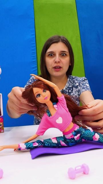 🩷🤩😍 Кукла для девочек спортивная Dreameez записывает урок по йоге! Игры для детей. смотреть онлайн
