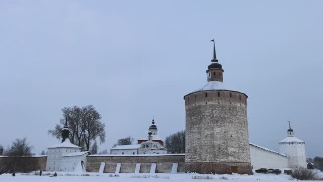 Кириллов монастырь на Сиверском озере смотреть онлайн