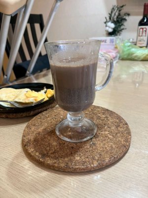 делаю уроки 😭😭😭