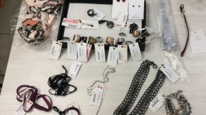 сти180.2. Бижутерия H&M сток