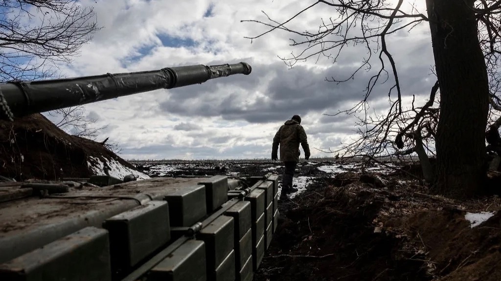 На уснувший город падал белый снег смотреть онлайн