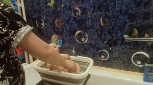 купание Реборна лео