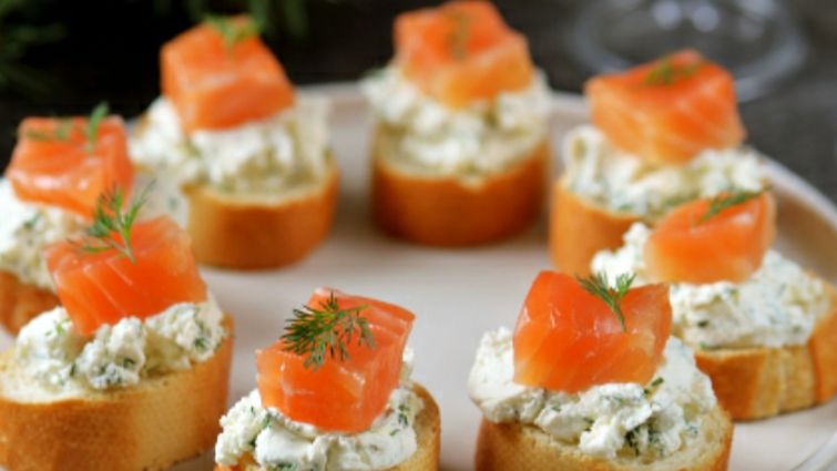 Чем вкусным удивить гостей на Старый Новый год? смотреть онлайн