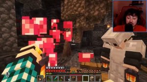 эдисон ОСТАЛСЯ НА НОЧЬ В ЖУТКОЙ ПЕЩЕРЕ НА ОДНОМ ПЛОТУ В ОКЕАНЕ МАЙНКРАФТ