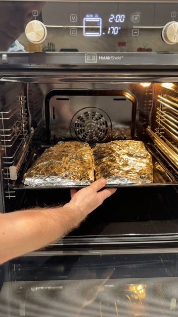 Ребрышки в духовке, которые отходят от кости и просто тают во рту смотреть онлайн