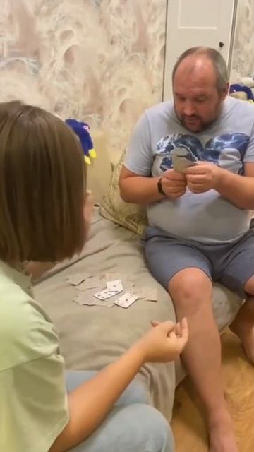 Дочка шулер. смотреть онлайн