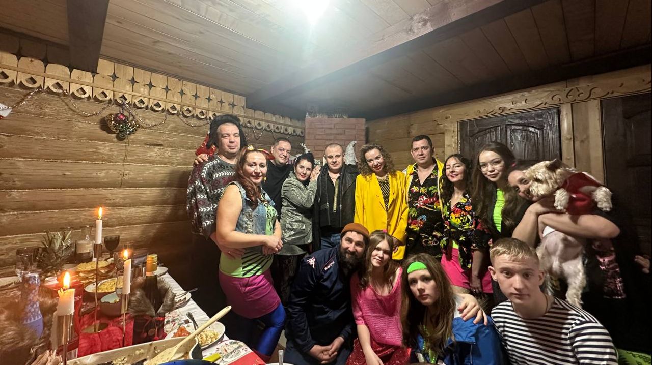 Встреча Нового 2026 Года на озере Селигер смотреть онлайн