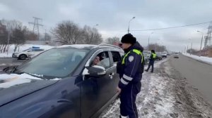 Cотрудники Госавтоинспекции и Общественный совет провели мероприятие «Полицейский Дед Мороз»