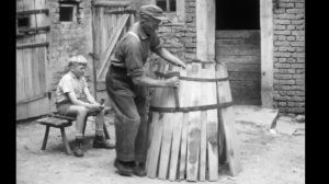 Бондарь - историческое искусство. Ручная работа.