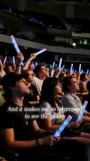 Gimme Gimme Gimme Back смотреть онлайн