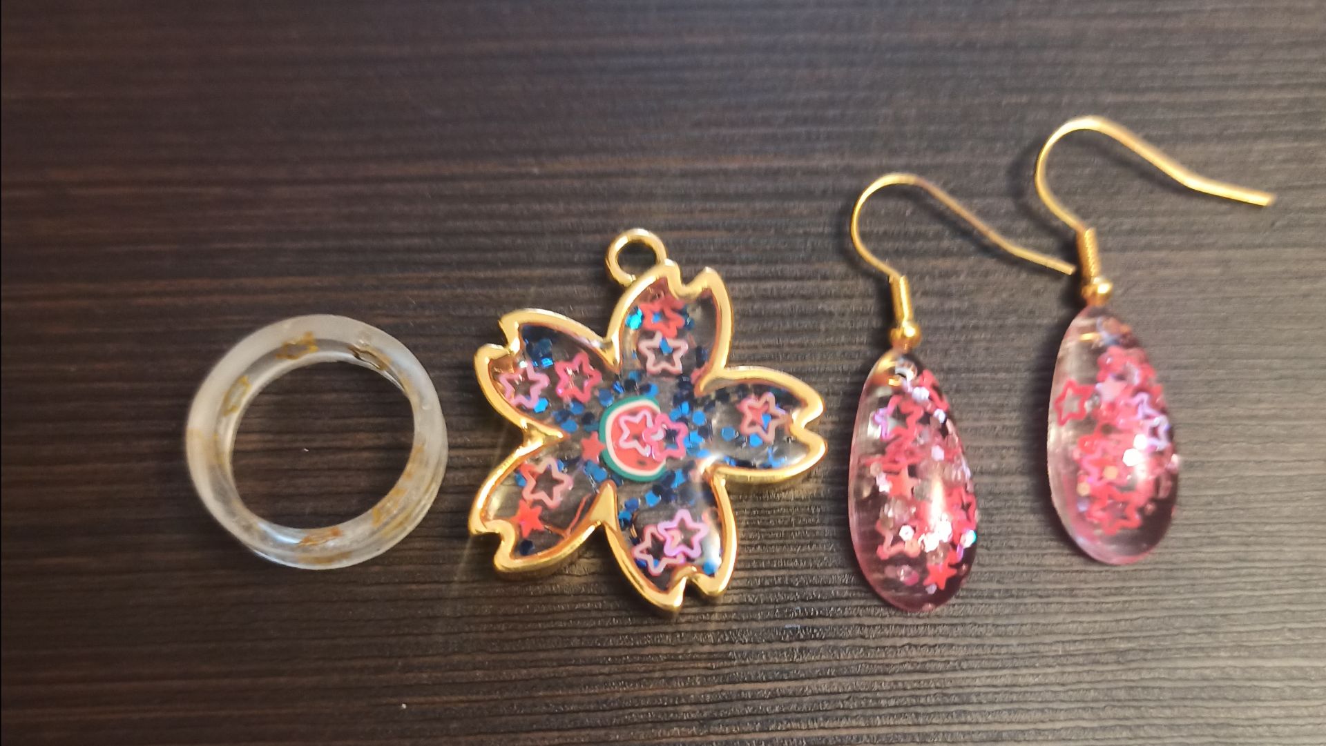 Как сделать из эпоксидной смолы фигурки смотреть онлайн