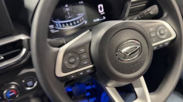 Daihatsu Rocky 2020 смотреть онлайн