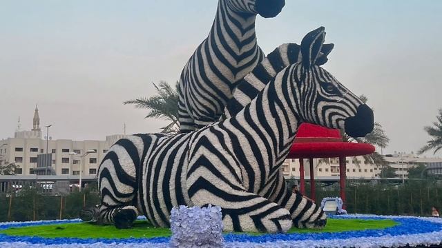 Парк Фантазий. Дубай. И куда делся Dubai Garden Glow. смотреть онлайн