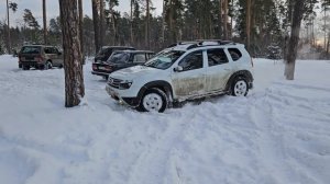 Renault Duster в снегу