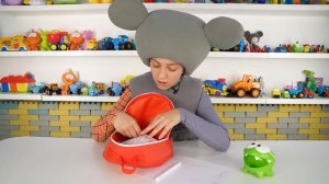 Синий Трактор и Подарки для Свинки Алисы - КуКуPlay