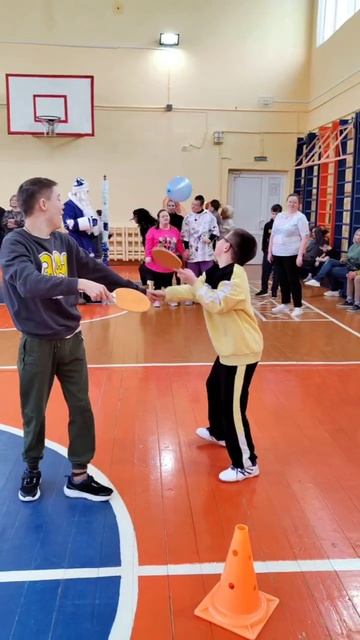 Забег с Дедом Морозом смотреть онлайн