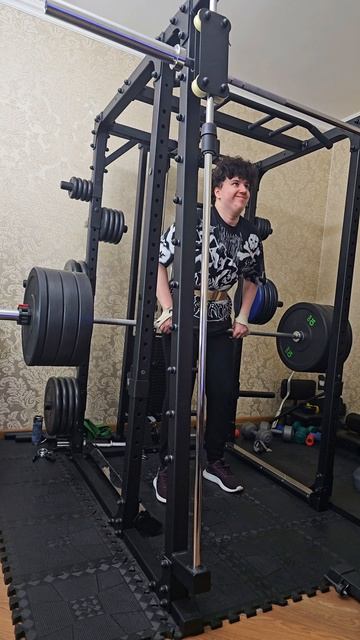 Как правильно выполнять тягу к поясу в наклоне смотреть онлайн