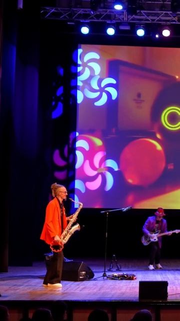 Ретро-свинг от Стиляги BAND ностальгия в ритме! смотреть онлайн