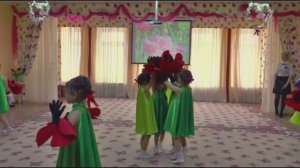 Танец с маками